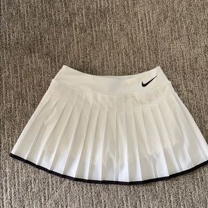 Nike tennis skirt